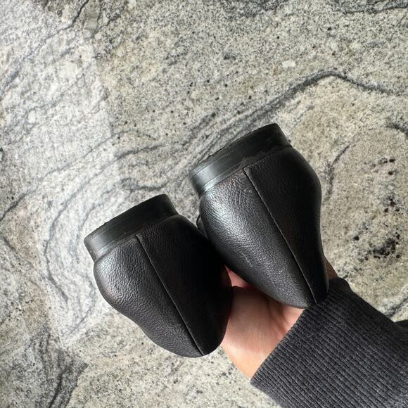 Women's Naturalizer Black Emiline Flat Sandals size 5.5 - Picture 6 of 9